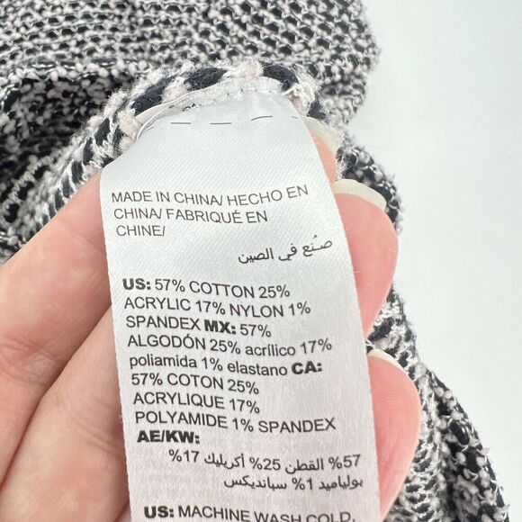 Chicos Knobby Texture Snap Neck Sweater Size XL Black White - Picture 4 of 4